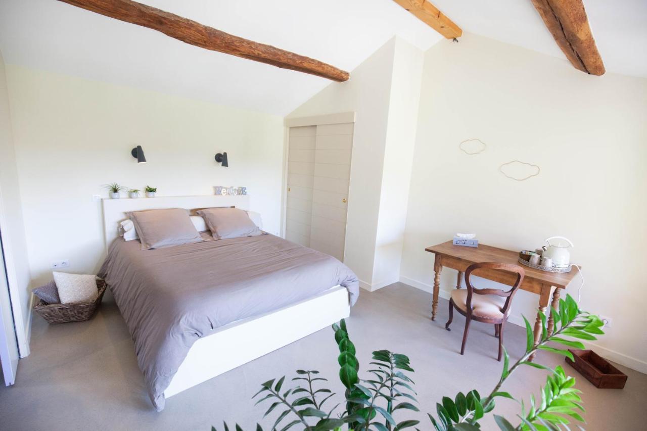 Le Relais De La Godasse Reyrieux Exterior foto