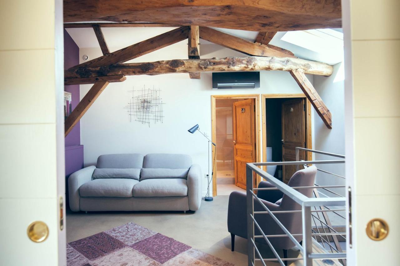 Le Relais De La Godasse Reyrieux Exterior foto