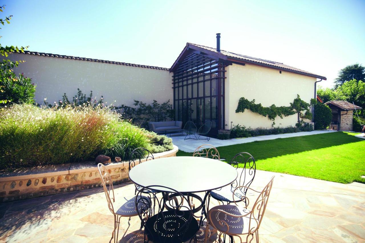 Le Relais De La Godasse Reyrieux Exterior foto